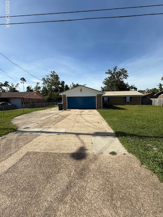 6307 Tammy Ln, Panama City, FL 32404