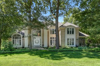 160 Glenmora Dr, Burr Ridge, IL 60527