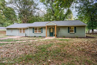 1548 Whitower Dr, Knoxville, TN 37919