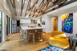 733 Lakeview Dr, Glenbrook, NV 89413