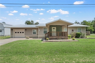 312 S Stallworth, Rosebud, TX 76570