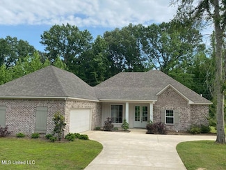 127 Salus Bend, Clinton, MS 39056