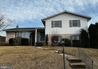 3060 Linda Ln, Reading, PA 19608
