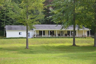 2290 Wildwood Trail, East Jordan, MI 49727