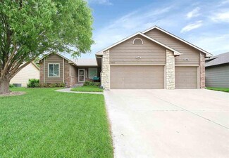 11512 W Cedar Ln, Maize, KS 67101