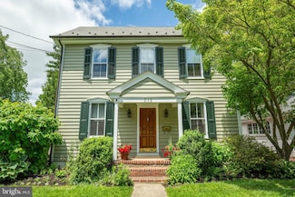 315 Linden Ave, Doylestown, PA 18901