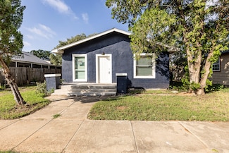 255 W Panhandle St, Slaton, TX 79364