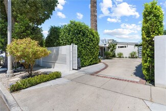 7974 Cantaloupe Ave, Panorama City, CA 91402