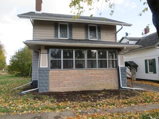 706 N Harris Ave, Champaign, IL 61820
