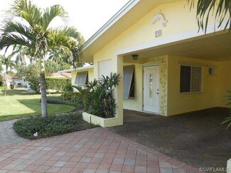 78 7th St, Bonita Springs, FL 34134