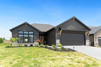 1419 Codorna Cove, Fort Wayne, IN 46804