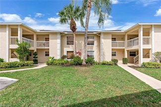 725 Landover Ct Unit 204, Naples, FL 34104