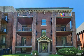 3654 Shaw Blvd Unit 1 East, Saint Louis, MO 63110