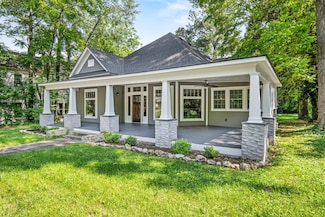 208 E Villanow St, La Fayette, GA 30728