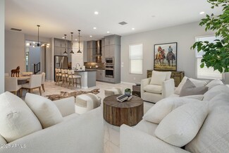 6623 E Marisa Ln, Phoenix, AZ 85054