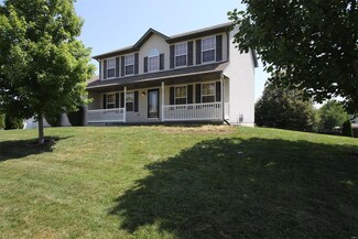 768 Cedar Mill Dr, Belleville, IL 62221