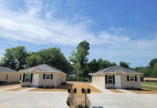 8201 1st St, North Little Rock, AR 72117