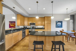 710 Linden St, Saint Paul, MN 55118