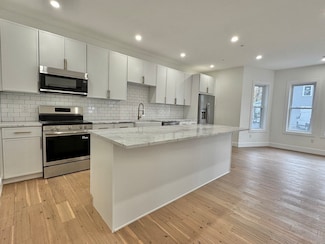 20 Broad St Unit 4, Medway, MA 02053