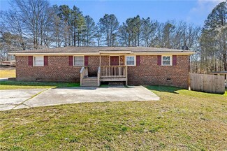 2968 Cleburne Pkwy, Powder Springs, GA 30127