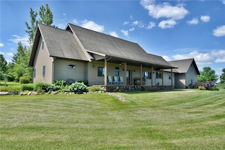 2076 16 1 2 St, Rice Lake, WI 54868