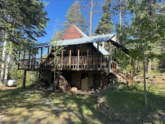 7 E Meadow Ln, Sapello, NM 87745