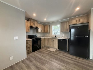 24765 S Morgan Ct Unit 139, Harrison Township, MI 48045
