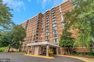 2311 Pimmit Dr Unit 1102, Falls Church, VA 22043