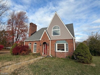 5 Scenic Dr, Newton, NJ 07860