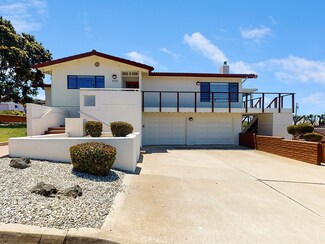 630 San Joaquin St, Morro Bay, CA 93442