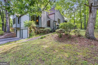 1909 Winding Creek Ln SW, Marietta, GA 30064