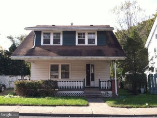 1107 Easton Rd, Riegelsville, PA 18077