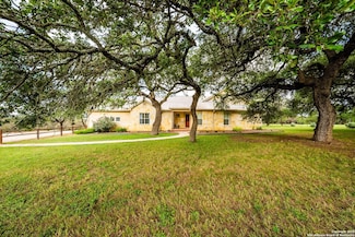 307 Pecan Pkwy, Boerne, TX 78006