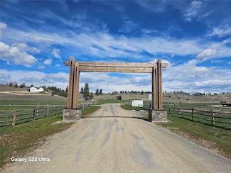 1117 Rugged Ridge Rd, Stevensville, MT 59870