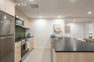 975 Nostrand Ave Unit 330, Brooklyn, NY 11225