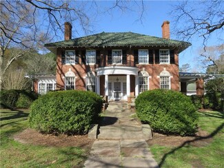 204 Coppahaunk Ave, Waverly, VA 23890