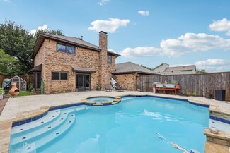 6631 Fireflame Dr, Dallas, TX 75248