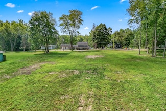 97 W Hallett St, Hillsdale, MI 49242