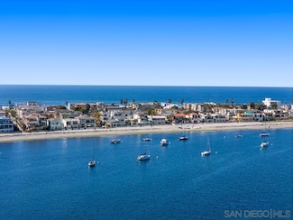 814 Kingston Ct, San Diego, CA 92109