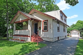 3908 Watterson Rd, Cincinnati, OH 45227