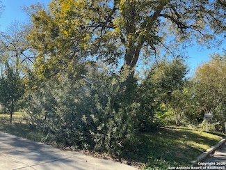 134 Vassar Ln, San Antonio, TX 78212