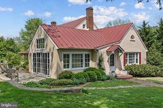509 Ben Venue Rd, Flint Hill, VA 22627