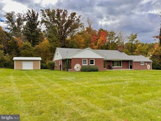22344 Great Cove Rd, Mc Connellsburg, PA 17233