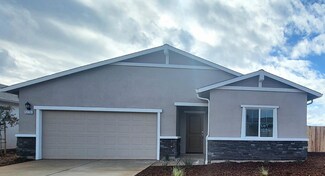 5226 Monaco Pkwy, Redding, CA 96002