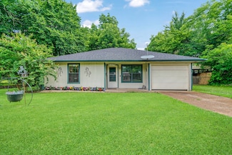 2275 Graham St, Paris, TX 75460