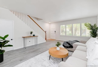 685 Seacoast Dr, Imperial Beach, CA 91932