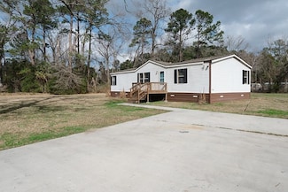 5021 Ward St, Brunswick, GA 31523