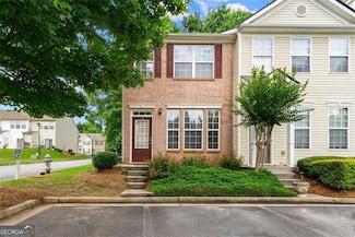 1343 Penhurst Dr, Lawrenceville, GA 30043