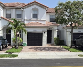 10840 NW 79th St, Miami, FL 33178