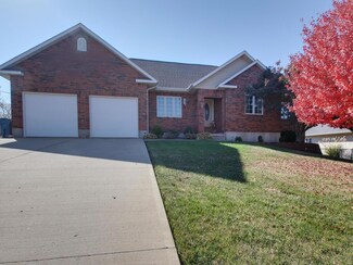 24 Amaryllis Ln, Hannibal, MO 63401
